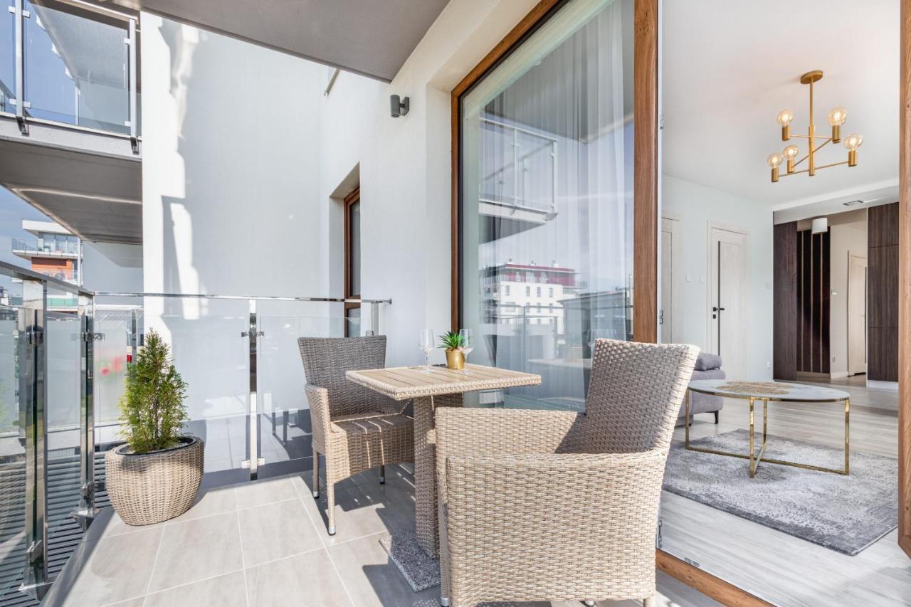 Apartamenty Osiedle Bursztynowe III By Noclegi Renters Колобжег Екстериор снимка